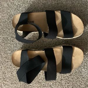 Black Cushionaire Sandals